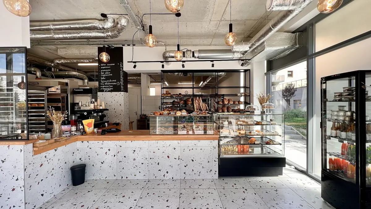 Cooplands – bakery in Dinnington town centre